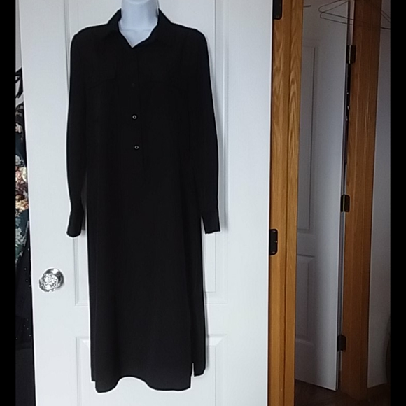 Joe fresh button front to waist with chest pockets - Picture 1 of 3